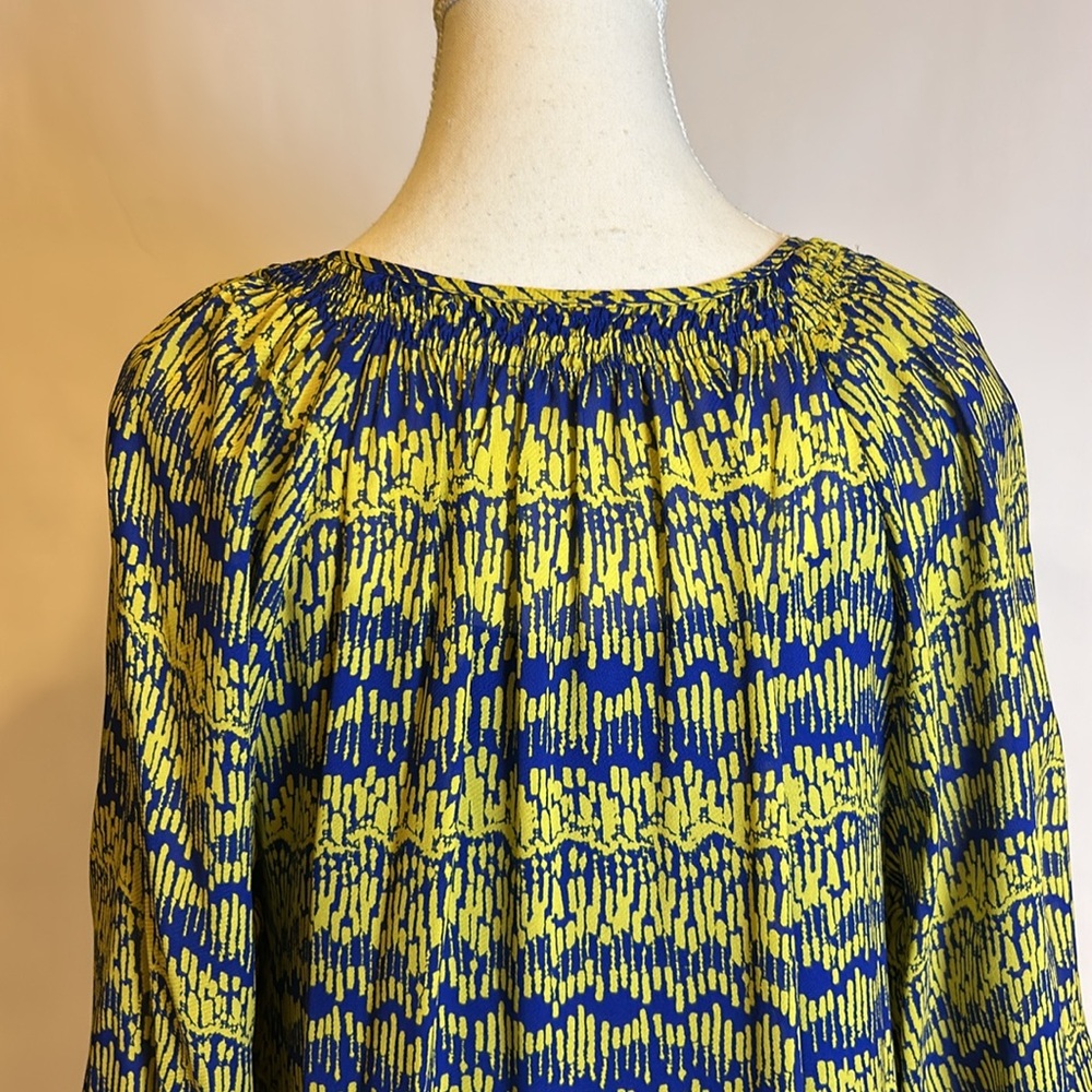 Shoshanna | Silk Chartreuse and Purple 3/4 Sleeve Shift Dress | Size 6 - Picture 14 of 17